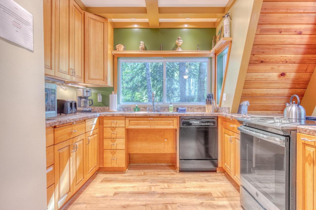 Stone'S Throw Villa Welches Bagian luar foto