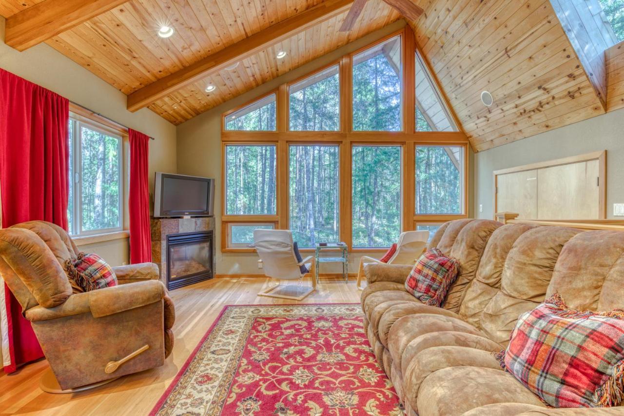 Stone'S Throw Villa Welches Bagian luar foto