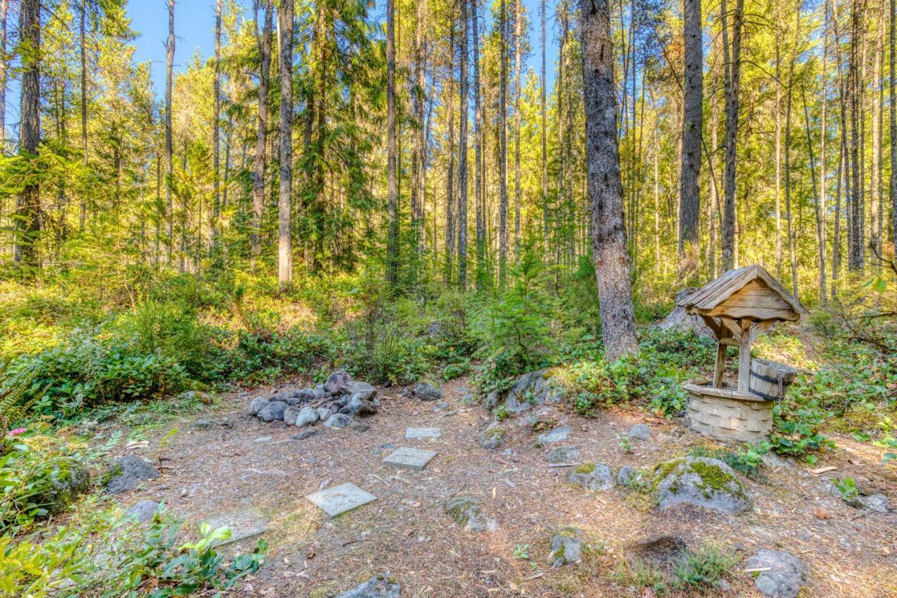 Stone'S Throw Villa Welches Bagian luar foto