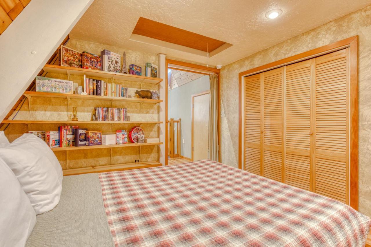 Stone'S Throw Villa Welches Bagian luar foto